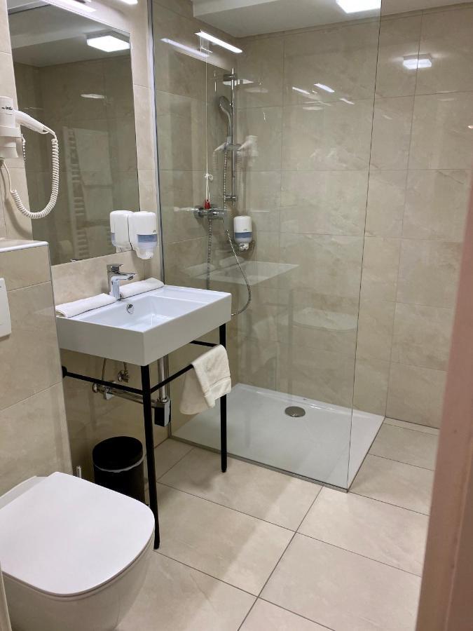 Depandance Vila Higiea - Terme Добърна Екстериор снимка